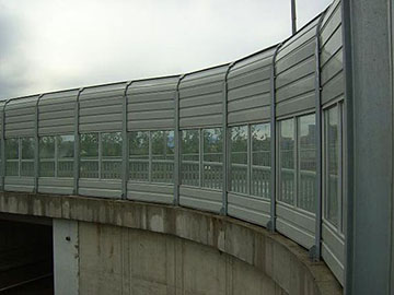 福建橋梁聲屏障圖片3