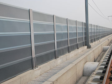 福建鐵路聲屏障圖片2