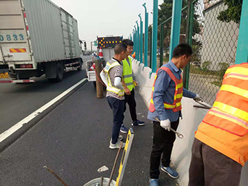 福建廣東廣佛高速聲屏障項(xiàng)目圖片4